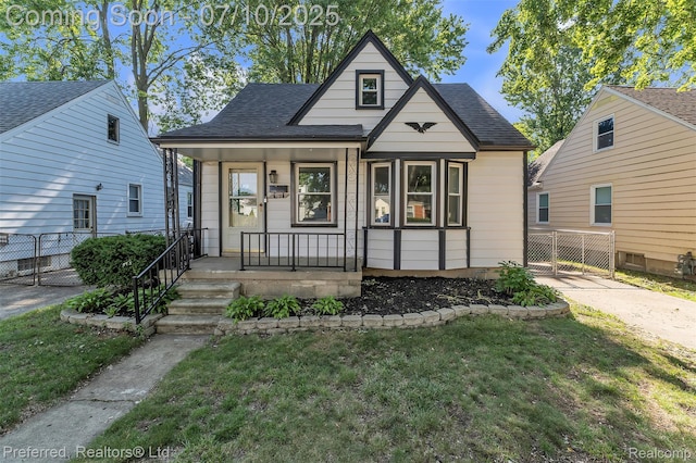 9624 Columbia, Redford, MI 48239 - view of front facade with roof with shingles and a porch