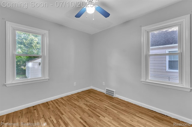 9624 Columbia, Redford, MI 48239 - unfurnished room with light wood-style flooring and ceiling fan