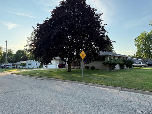 503 Cleveland St, Bad Axe, MI 48413 - photo 3