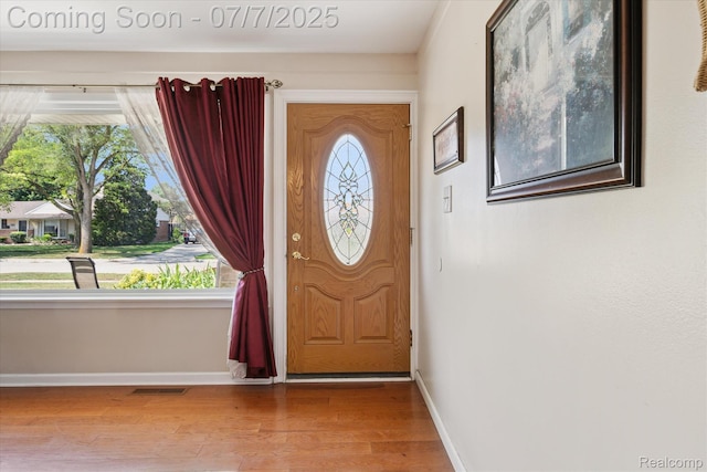 18735 Valade St, Riverview, MI 48193 - entrance foyer with wood finished floors and baseboards