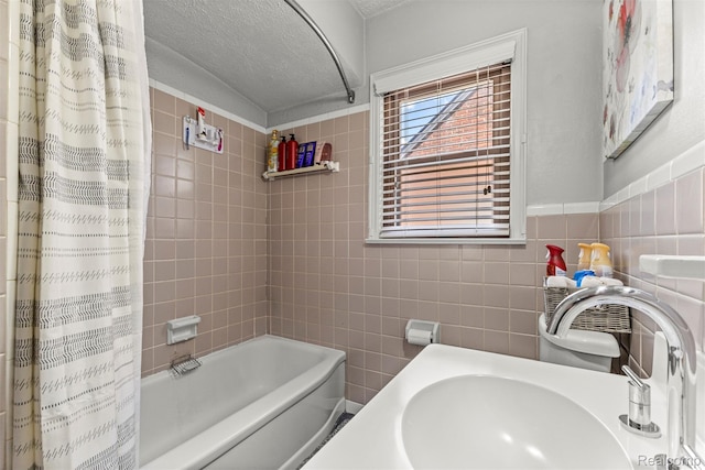 1747 N Lafayette St, Dearborn, MI 48128 - full bathroom featuring tile walls, shower / bath combination with curtain, and a textured ceiling