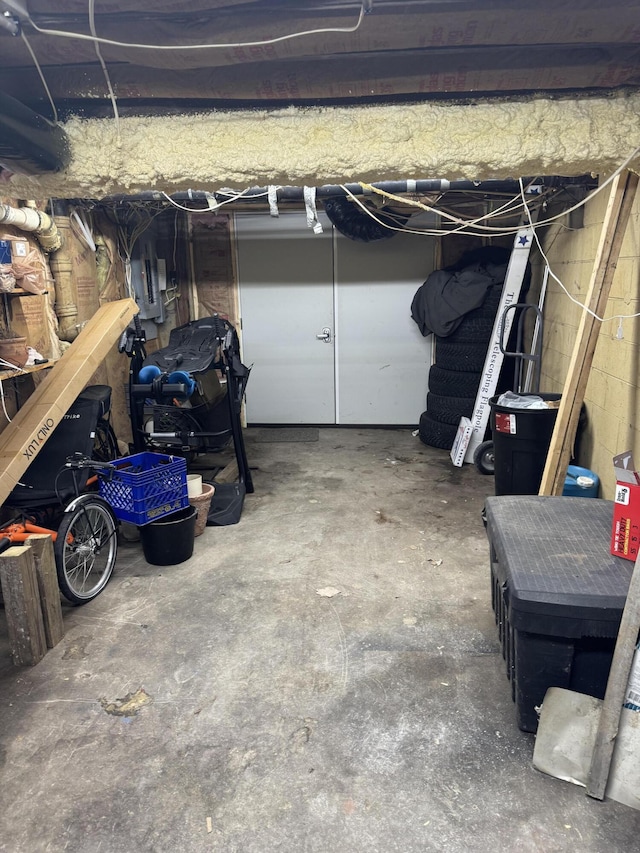 3338 Abbey Rd, Hart, MI 49420 - view of garage