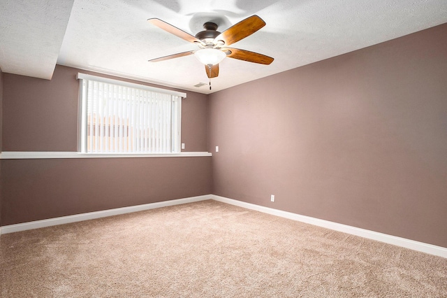 13757 Duncan St, Holland, MI 49424 - empty room with a ceiling fan and carpet floors