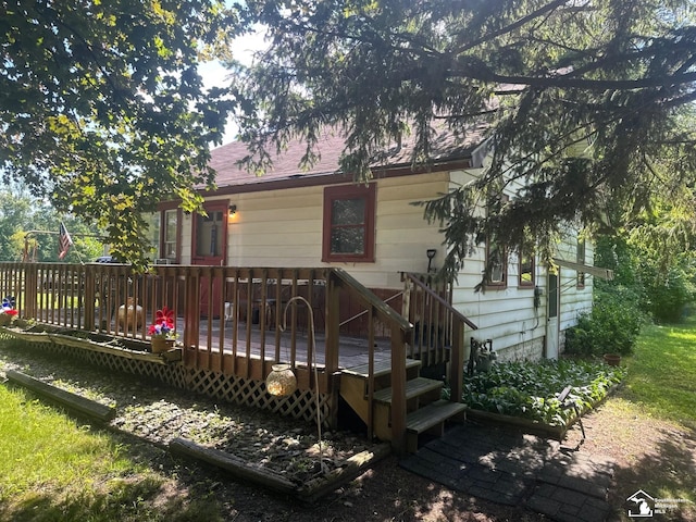 8417 Adler Rd, Lambertville, MI 48144 - photo 2