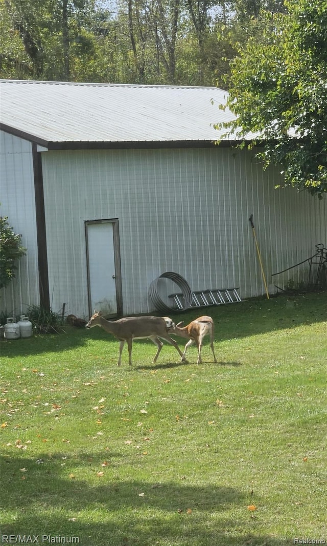 11077 Owosso Rd, Fowlerville, MI 48836 - photo 38