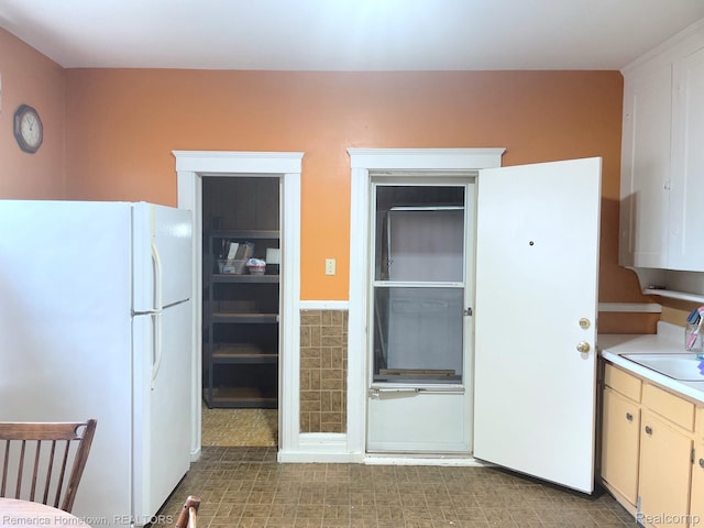 4347 Parkinson St, Detroit, MI 48210 - photo 12