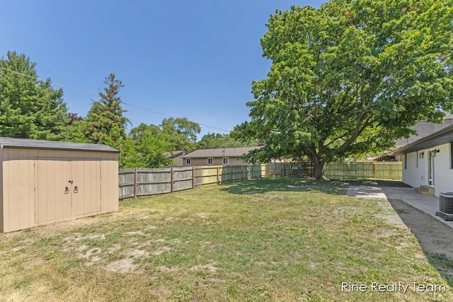 365 E 40th St, Holland, MI 49423