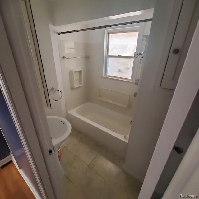 675 E Beverly Ave, Royal Oak, MI 48340 - full bathroom with shower / bathtub combination and toilet