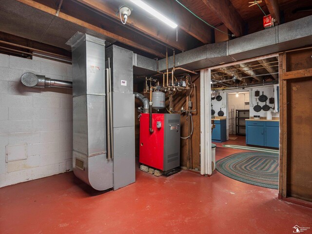 7393 Newport S Rd, Newport, MI 48166 - unfinished below grade area featuring heating unit and a heating unit