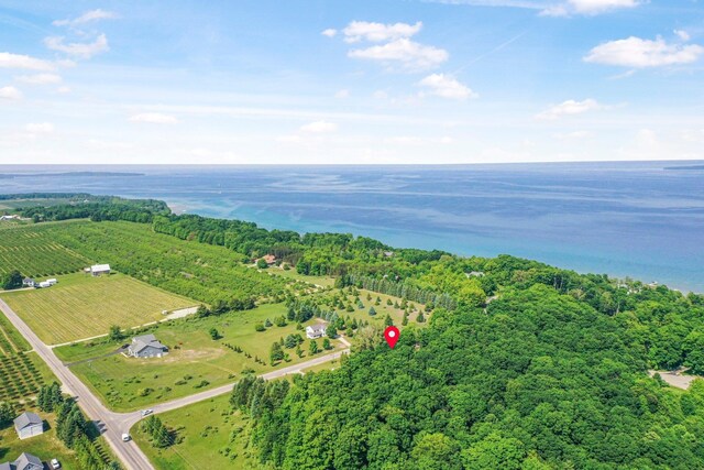 12090 E Old Orchard Trl, Suttons Bay, MI 49682 - photo 18