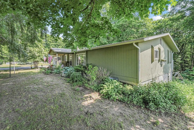 12090 E Old Orchard Trl, Suttons Bay, MI 49682 - photo 11