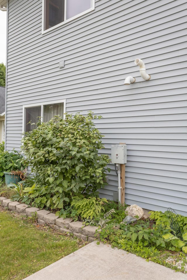 11105 Hahn Beach Dr, Evart, MI 49631 - view of home's exterior