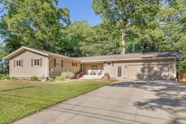 15178 154th Ave, Grand Haven, MI 49417 - single story home with a garage, driveway, and a front lawn