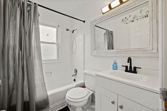 18247 Harlow St, Detroit, MI 48235 - full bathroom featuring vanity and shower / tub combo