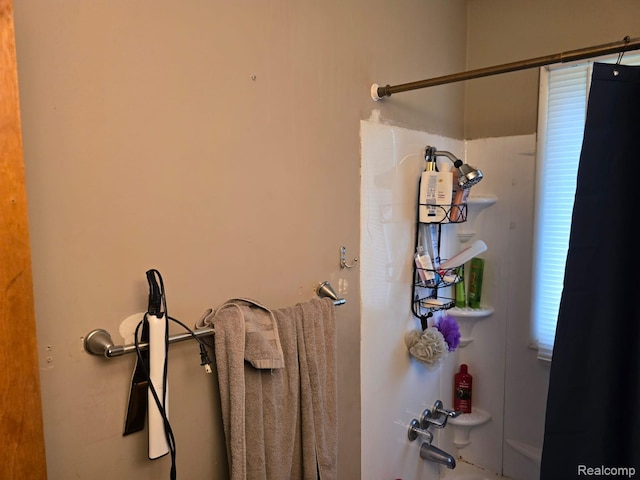 711 Moore St, Owosso, MI 48867 - photo 19