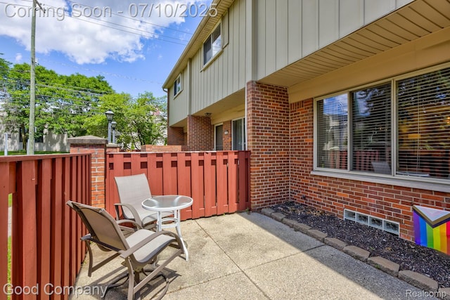 323 W Lincoln Ave, Royal Oak, MI 48067 - view of patio
