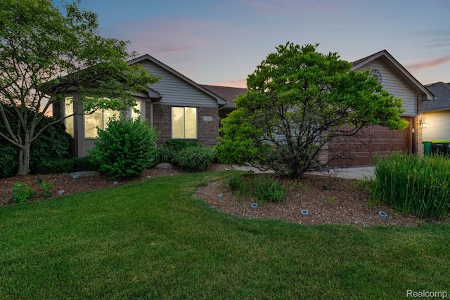 52865 Cross Creek Dr, Chesterfield, MI 48047 - photo 2