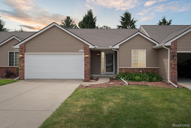2063 W Ridge Dr, Davison, MI 48423 - photo 1