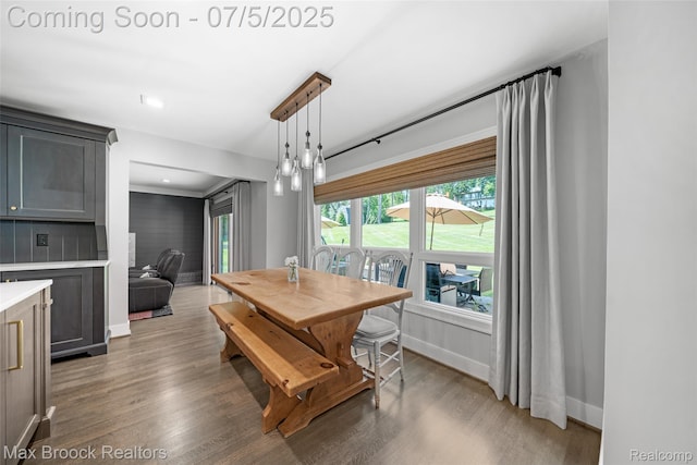 6907 W Knollwood Cir W, Bloomfield, MI 48322 - dining space with wood finished floors and baseboards