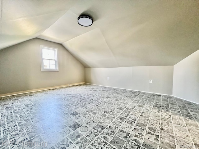 2109 Military St, Port Huron, MI 48060 - bonus room with lofted ceiling