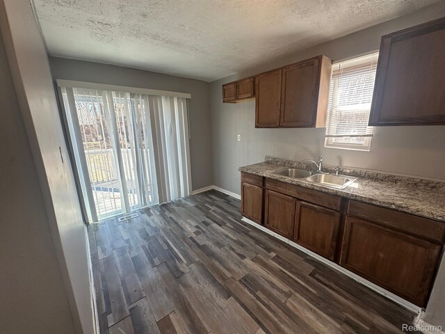 15748 Freeland St, Detroit, MI 48227 - photo 7