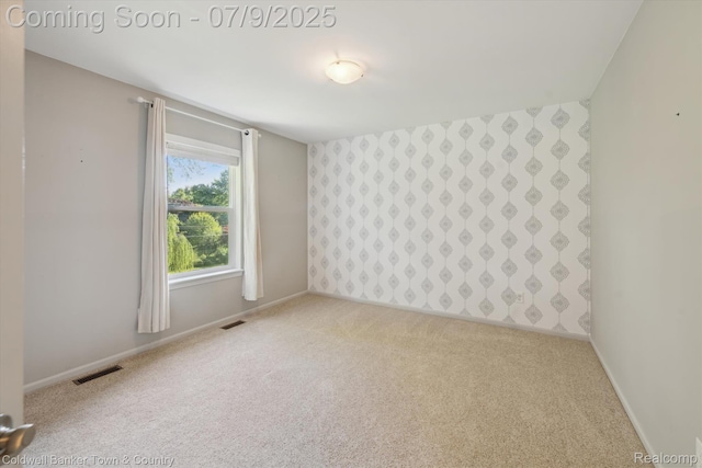 4577 Oaklawn Dr, Pinckney, MI 48169 - empty room with carpet and wallpapered walls