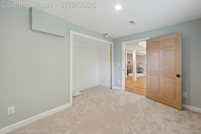 4577 Oaklawn Dr, Pinckney, MI 48169 - unfurnished bedroom featuring carpet floors and recessed lighting