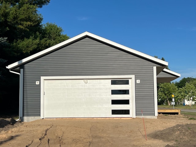 518 S Sullivan Ave, Fremont, MI 49412 - view of garage