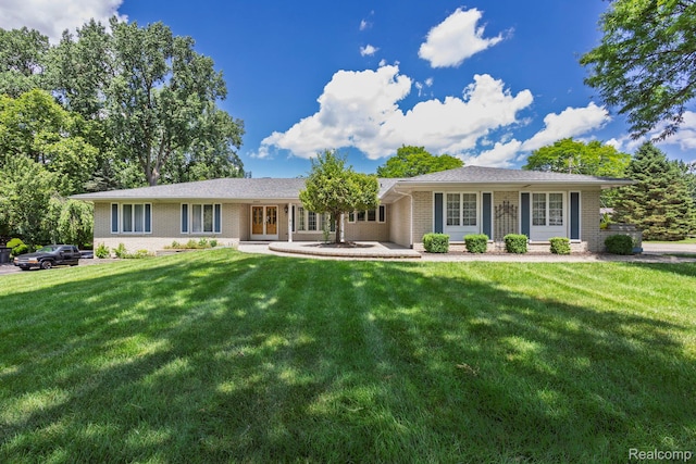 20065 N Riverhill Dr, Clinton Township, MI 48036 - photo 1