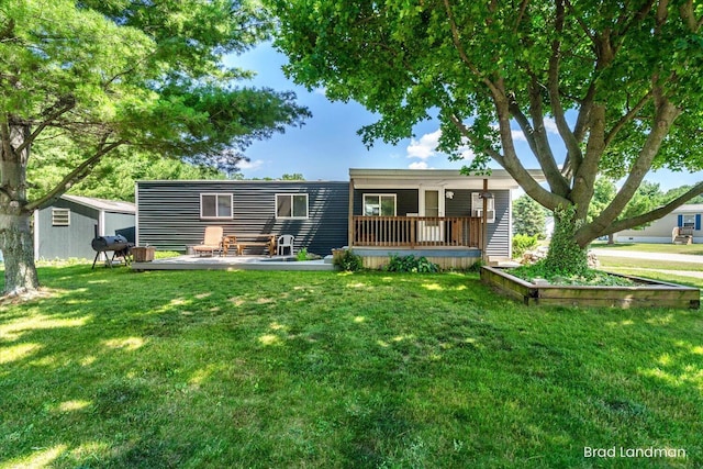 11982 Erica Ln Unit 39, Shelbyville, MI 49344 - view of front of home featuring a front lawn