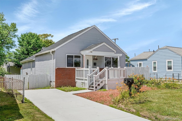 26779 Brettonwoods St, Madison Heights, MI 48071 - photo 2