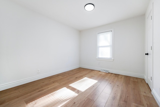 102 E Dallas Ave, Madison Heights, MI 48071 - photo 24