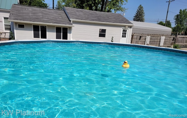 1509 Allen Rd, Kimball, MI 48074 - view of swimming pool