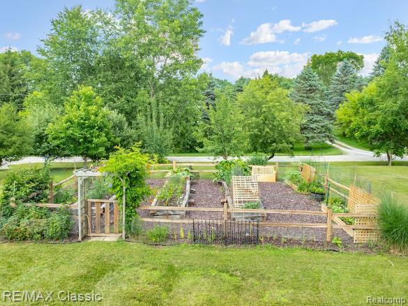 1318 Gray Haven Ln, Brighton, MI 48114 - photo 25