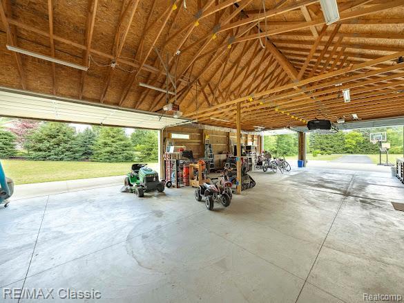 1318 Gray Haven Ln, Brighton, MI 48114 - photo 19