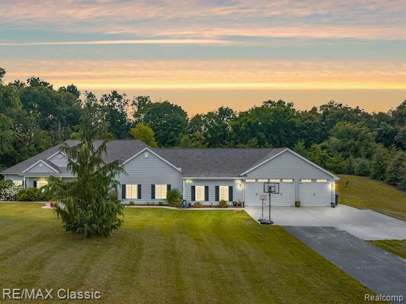 1318 Gray Haven Ln, Brighton, MI 48114 - photo 27