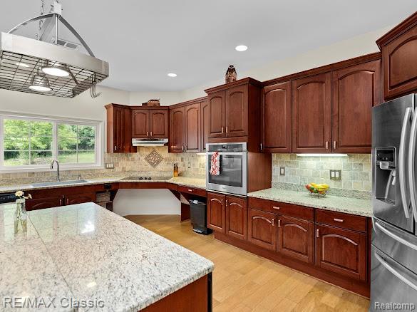1318 Gray Haven Ln, Brighton, MI 48114 - photo 16