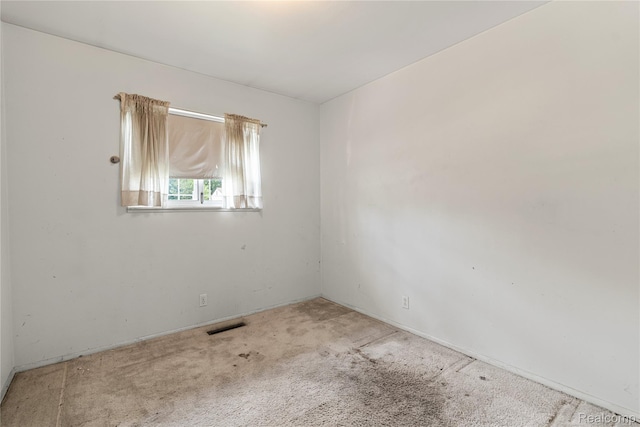 5428 Farmhill Rd, Flint, MI 48505 - view of carpeted spare room