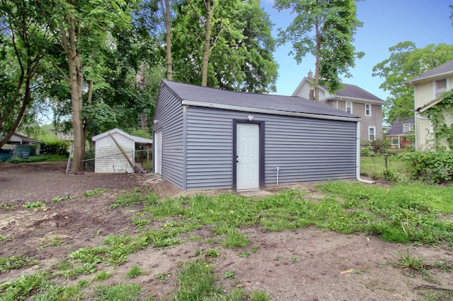 609 W Biddle St, Jackson, MI 49203 - view of shed