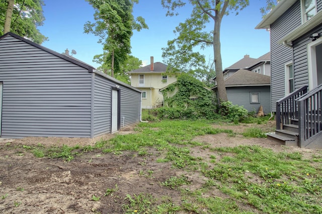 609 W Biddle St, Jackson, MI 49203 - view of yard