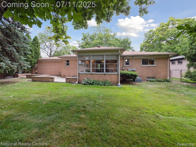 29620 Oakview St, Livonia, MI 48154 - back of house featuring brick siding