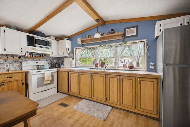 2645 Pine Grove Rd, Gaylord, MI 49735