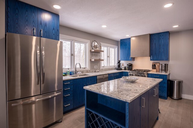 4171 N High Bluffs Dr, Leland, MI 49654