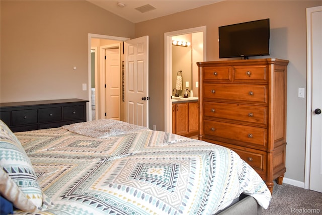 18006 Wingate Dr, Macomb, MI 48042 - bedroom featuring carpet, ensuite bathroom, and lofted ceiling
