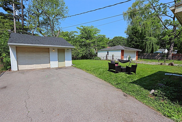 24271 Westhampton St, Oak Park, MI 48237 - view of detached garage