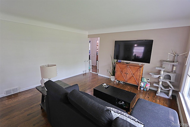 24271 Westhampton St, Oak Park, MI 48237 - living area featuring wood finished floors