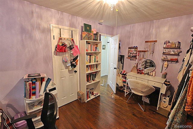 24271 Westhampton St, Oak Park, MI 48237 - miscellaneous room featuring wood finished floors and a desk
