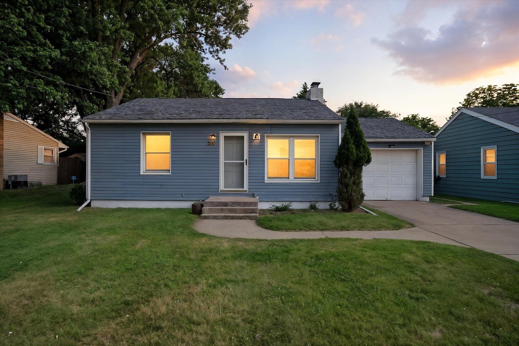 500 Heyser St, Jackson, MI 49203 - photo 1