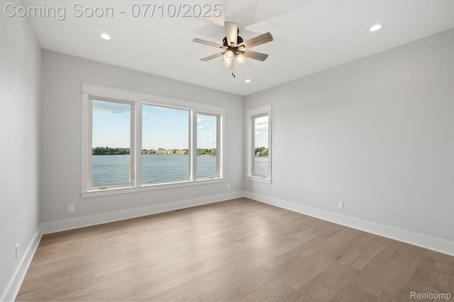 1760 Hamilton Dr, Bloomfield Hills, MI 48302 - spare room featuring a ceiling fan, light wood-type flooring, and recessed lighting