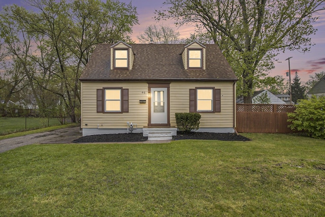 46 N 31st St, Battle Creek, MI 49015 - cape cod-style house with roof with shingles